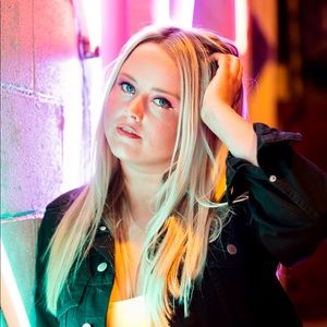 Meet your Posher, Fiona